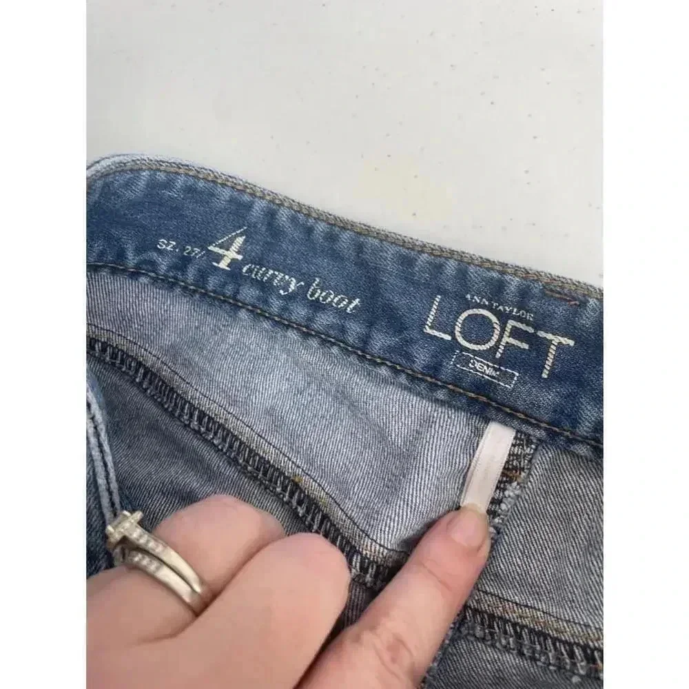 Women's Ann Taylor‎ LOFT Curvy Boot Cut Jeans - Size 4 GUC!